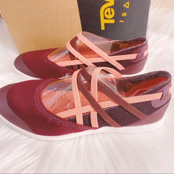 Chaussures Teva pour Femme - Vestiaire Collective